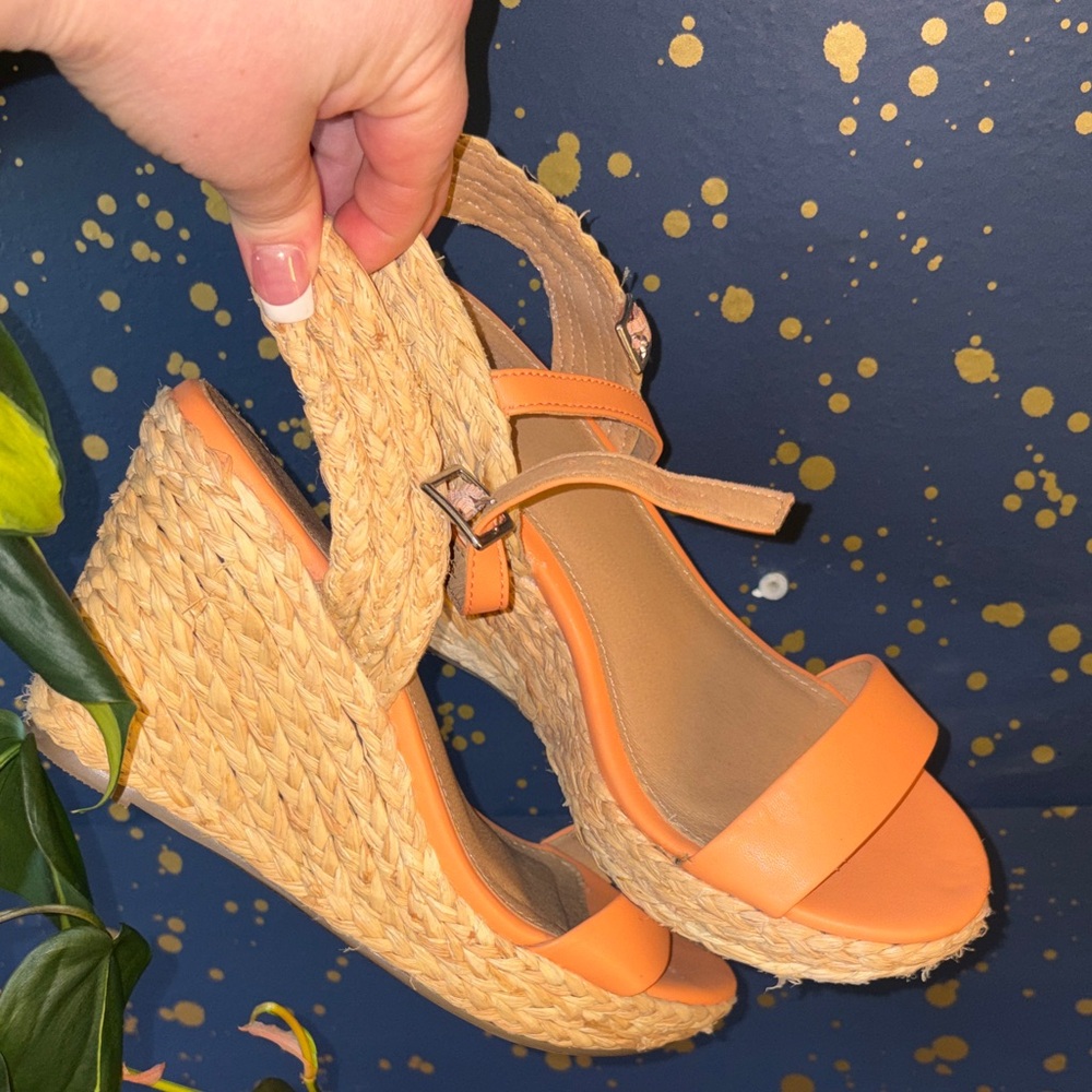 DV by Dolce Vita Coral Wedge Sandals